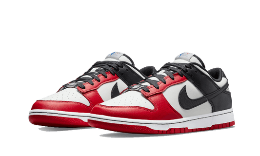 Nike Dunk Low NBA 75th Anniversary Chicago Bulls - DD3363-100 / DO6288-100