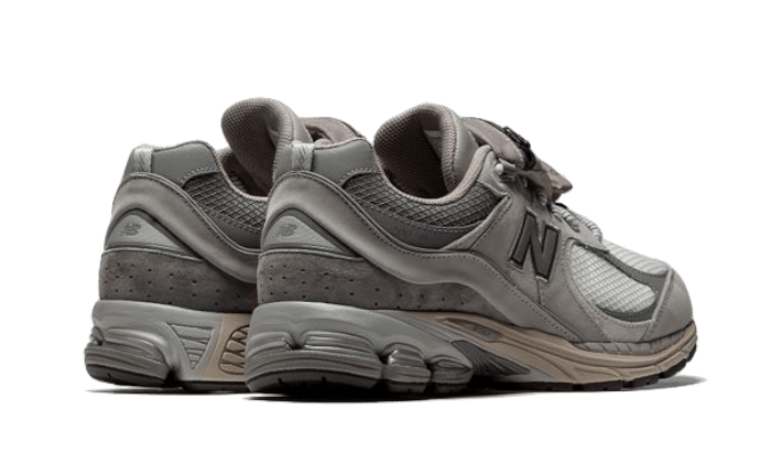 New Balance 2002R Pocket Grey - M2002RVC