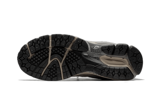 New Balance 2002R Pocket Grey - M2002RVC