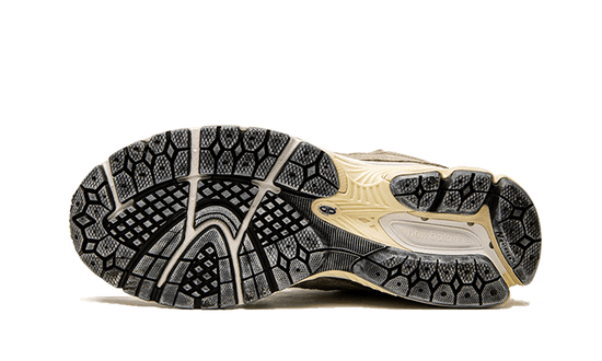 New Balance 2002R Protection Pack Mirage Grey - M2002RDD