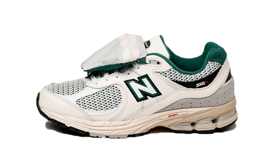 New Balance 2002R Sea Salt Vintage Teal - M2002RVD