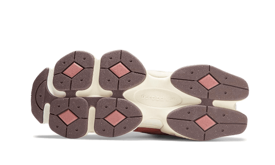 New Balance 9060 Sea Salt Cherry Blossom - U9060TRU