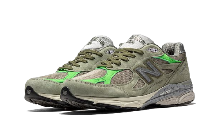 New Balance 990 V3 Patta Keep Your Family Close - M990PP3