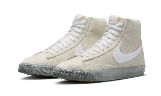 Nike Blazer Mid '77 EMB Summit White - DV0797-100