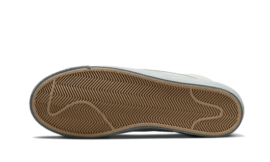 Nike Blazer Mid '77 EMB Summit White - DV0797-100