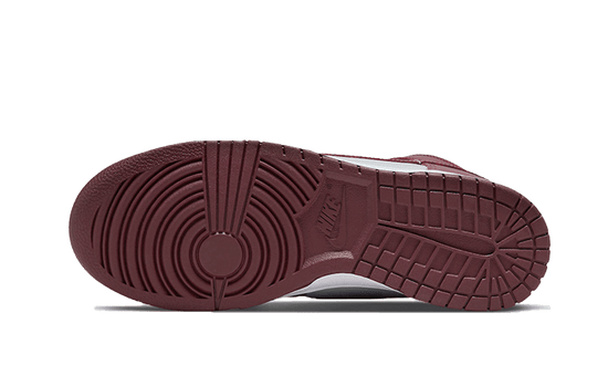 Nike Dunk High Dark Beetroot - DD1399-600