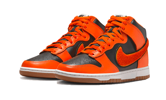 Nike Dunk High University Chenille Swoosh Safty Orange - DR8805-002