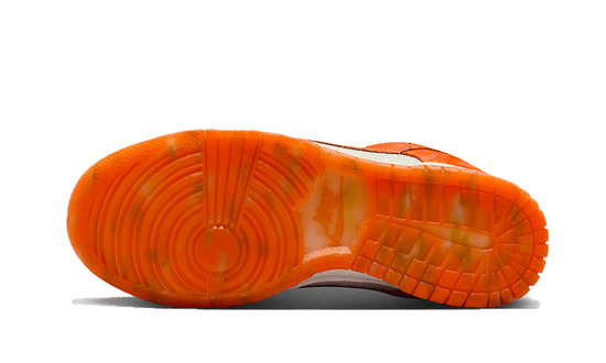 Nike Dunk Low Cracked Orange - FN7773-001
