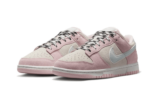 Nike Dunk Low LX Pink Foam - DV3054-600