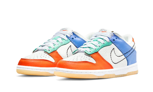 Nike Dunk Low Nike 101 - DX3363-100