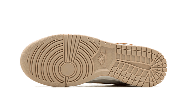 Nike Dunk Low Phantom Metallic Gold - DX5930-001