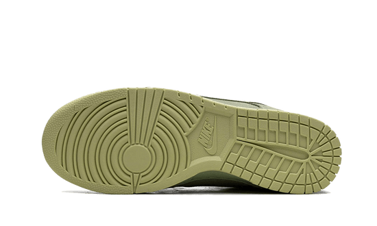 Nike Dunk Low Premium Oil Green - FB8895-300