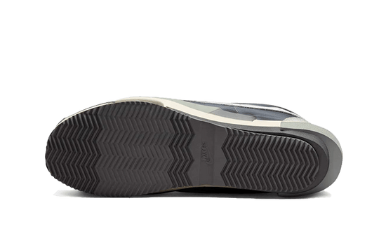 Nike Cortez 4.0 Sacai Iron Grey - DQ0581-001