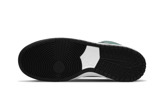 Nike Nike SB Dunk High Green Suede - DQ3757-300