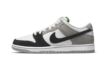 Nike SB Dunk Low Chlorophyll - BQ6817-011