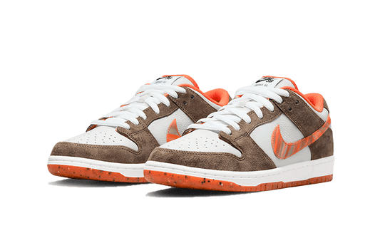 Nike SB Dunk Low Crushed D.C. - DH7782-001