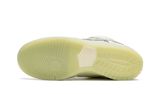 Nike SB Dunk Low Mummy - DM0774-111