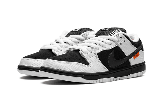 Nike SB Dunk Low TIGHTBOOTH - FD2629-100