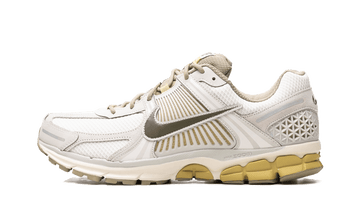 Nike Zoom Vomero 5 Light Bone Medium Olive - FV0397-001