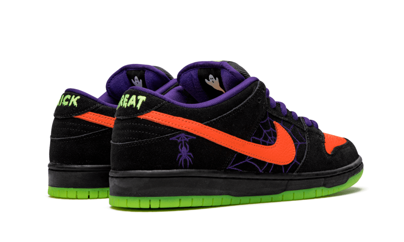 Nike SB Dunk Low "Night of Mischief" - BQ6817-006