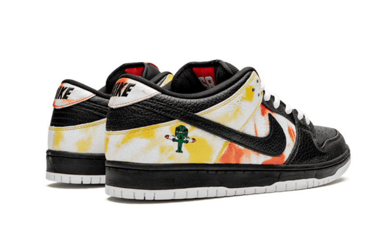 Nike SB Dunk Low Raygun Tie Dye Home - BQ6832-001