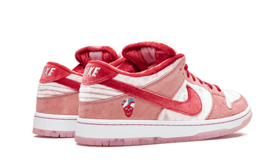 Nike SB Dunk Low StrangeLove - CT2552-800