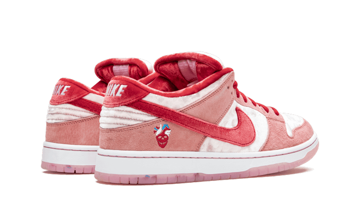 Nike SB Dunk Low StrangeLove - CT2552-800