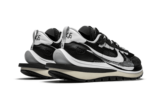Nike Vaporwaffle Sacai Black White - CV1363-001